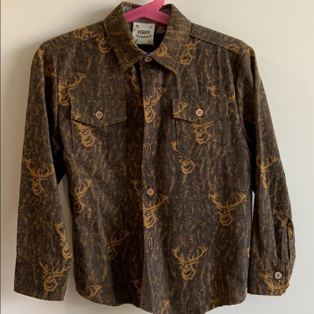 Fore!! size 4T elk pattern collared shirt boys